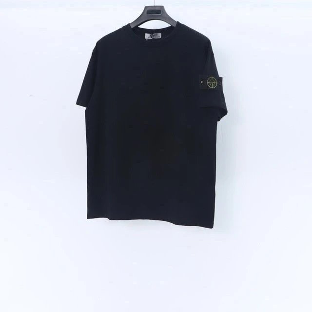 Short sleeved black
